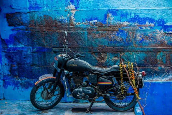 Framed Print : Motorcycle parked on the street of Jodhpur, the Blue City, Rajasthan, India, Asia Framed Print : Motorcycle parked on the street of Jodhpur, the Blue City, Rajasthan, India, Asia