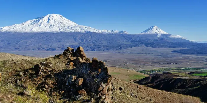 Framed Print : Mount Ararat and Little Ararat, Dogubayazit, Turkey, Asia Minor, Asia Framed Print : Mount Ararat and Little Ararat, Dogubayazit, Turkey, Asia Minor, Asia