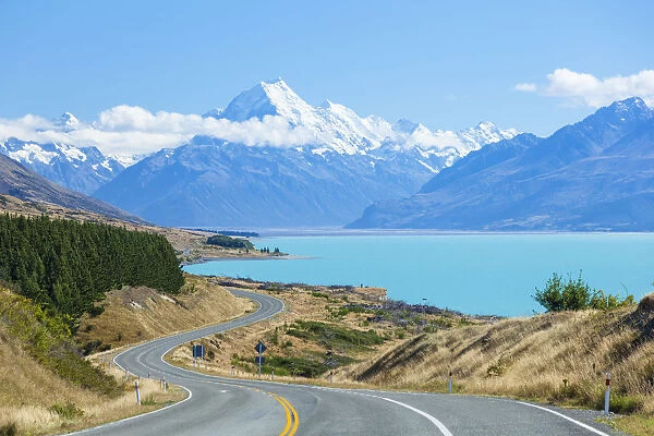 Mount Cook, Highway 80s curve road and Lake Pukaki, Mount Cook National Park