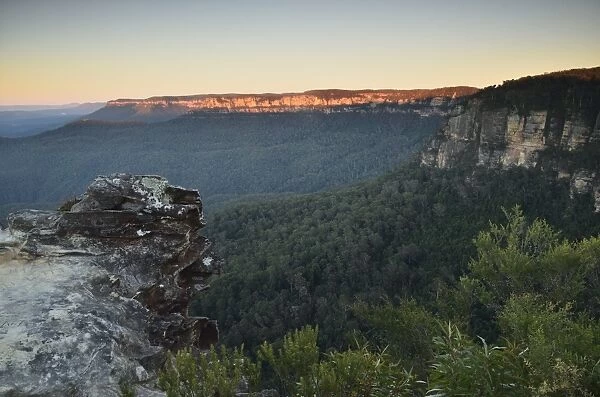 Mount Solitary and Jamison Valley, Blue Mountains, Blue Mountains National Park