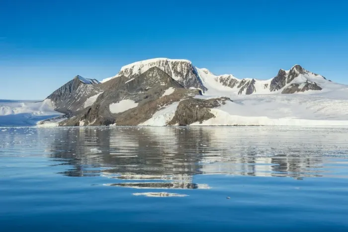 Framed Print : Mountains reflecting in glassy water of Hope Bay, Antarctica, Polar Regions Framed Print : Mountains reflecting in glassy water of Hope Bay, Antarctica, Polar Regions