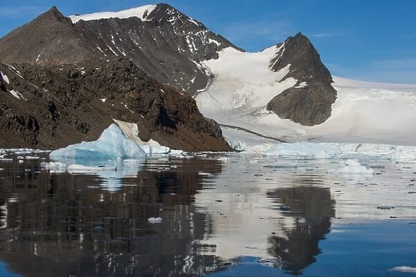 Mountains reflecting in glassy water of Hope Bay, Antarctica, Polar Regions