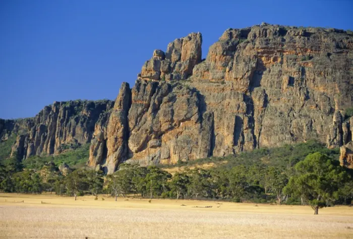 Framed Print : Mt Arapiles, a rock-climbing venue near Natimuk that rises out of the Wimmera