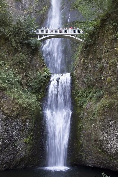 Multnomah Falls, east of Troutdale, Oregon, United States of America, North America