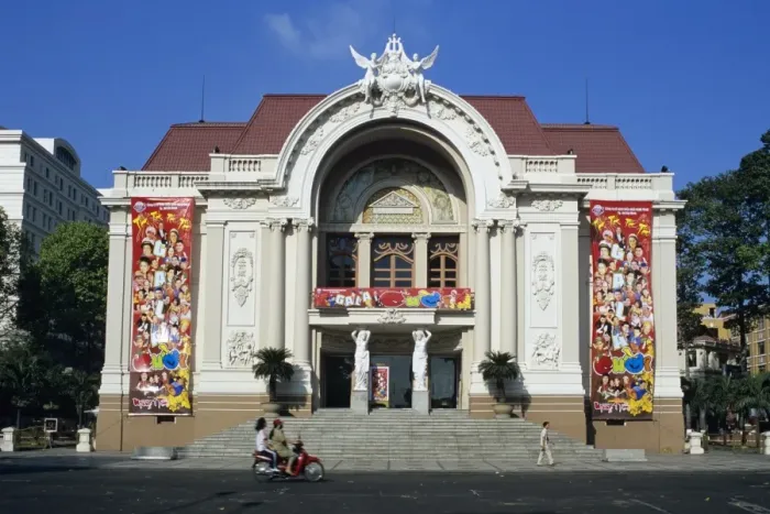 Framed Print : Municipal Theatre, French colonial architecture, Ho Chi Minh City (Saigon), Vietnam, Indochina, Southeast Asia, Asia Framed Print : Municipal Theatre, French colonial architecture, Ho Chi Minh City (Saigon), Vietnam, Indochina, Southeast Asia, Asia