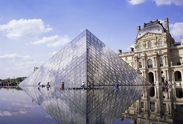 Musee du Louvre and Pyramide, Paris, France, Europe