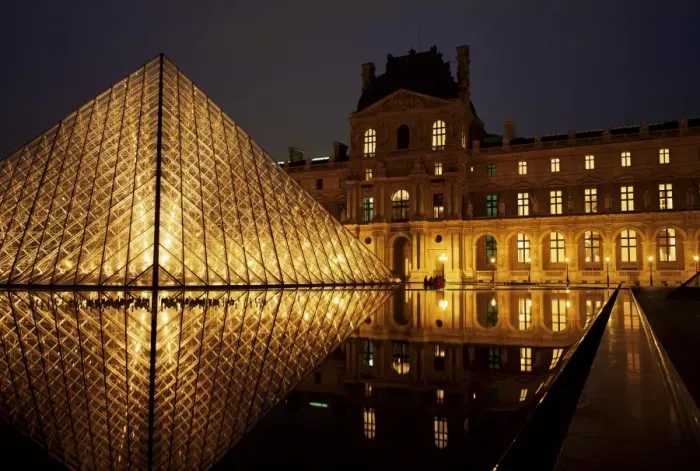 Framed Print : Musee du Louvre and Pyramide, Paris, France, Europe Framed Print : Musee du Louvre and Pyramide, Paris, France, Europe