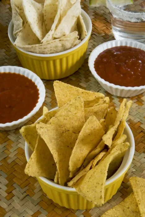 Framed Print : Nachos (Totopos) (tortilla chips) with chili sauce, Mexican food, Mexico, North America Framed Print : Nachos (Totopos) (tortilla chips) with chili sauce, Mexican food, Mexico, North America
