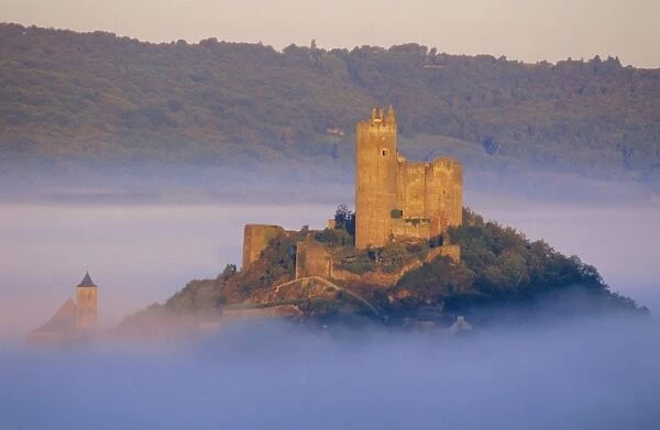 Najac Castle, Aveyron, Midi Pyrenees, France, Europe