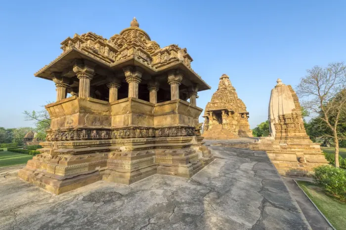 Framed Print : Nandi and Visvanatha temples, Khajuraho Group of Monuments, UNESCO World Heritage Site Framed Print : Nandi and Visvanatha temples, Khajuraho Group of Monuments, UNESCO World Heritage Site