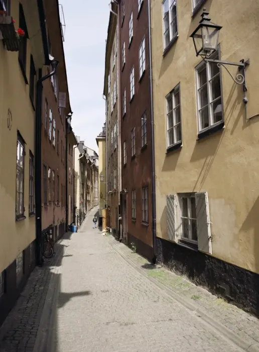 Framed Print : Narrow street in Gamla Stan Framed Print : Narrow street in Gamla Stan