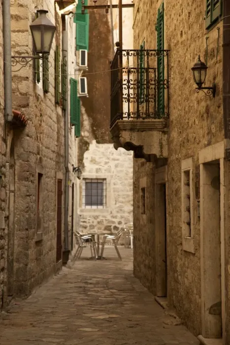 Framed Print : Narrow street, Old Town, Kotor, UNESCO World Heritage Site, Montenegro, Europe Framed Print : Narrow street, Old Town, Kotor, UNESCO World Heritage Site, Montenegro, Europe