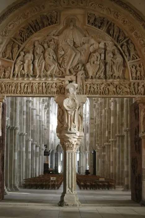 Framed Print : Narthex entrance, Vezelay Basilica, UNESCO World Heritage Site, Vezelay, Yonne, Burgundy Framed Print : Narthex entrance, Vezelay Basilica, UNESCO World Heritage Site, Vezelay, Yonne, Burgundy