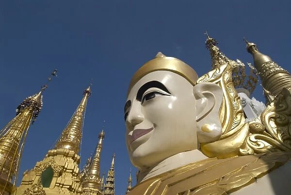 Nat (spirit) statue, Shwedagon Pagoda, Yangon (Rangoon), Myanmar (Burma), Asia