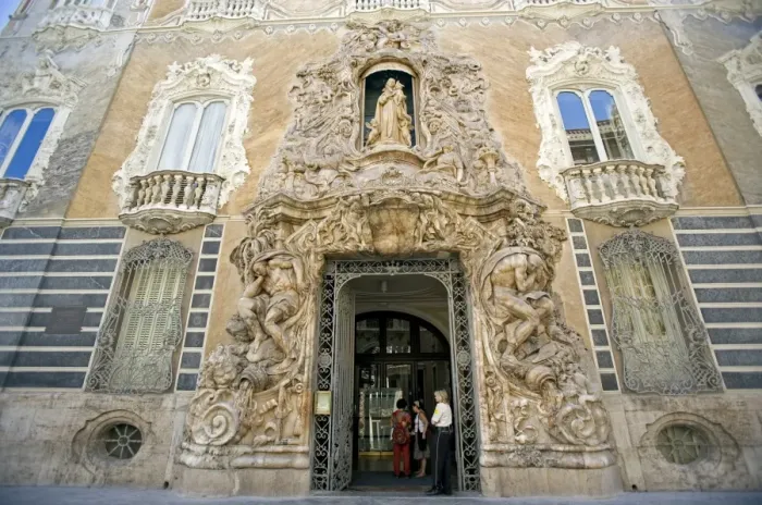 Framed Print : National Ceramics Museum Gonzalez Marti, Valencia, Spain, Europe Framed Print : National Ceramics Museum Gonzalez Marti, Valencia, Spain, Europe