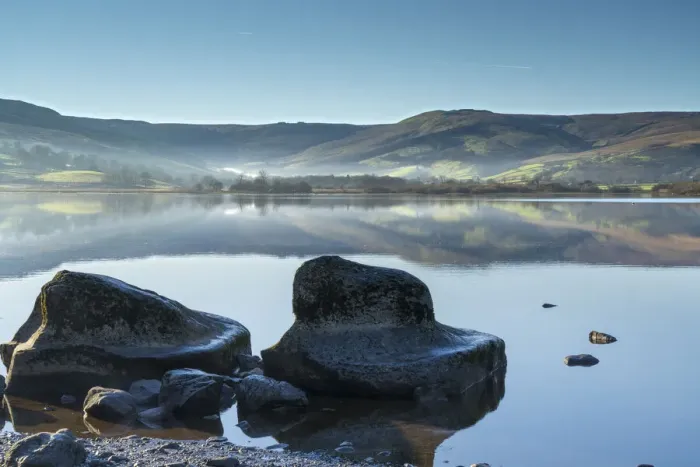Framed Print : Natural Lake Semerwater in Raydale, Wensleydale, The Yorkshire Dales, Yorkshire, England, United Kingdom, Europe Framed Print : Natural Lake Semerwater in Raydale, Wensleydale, The Yorkshire Dales, Yorkshire, England, United Kingdom, Europe