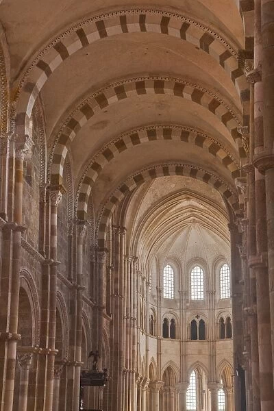 The nave of Basilique Sainte-Marie-Madeleine, Vezelay, Yonne, Burgundy, France, Europe