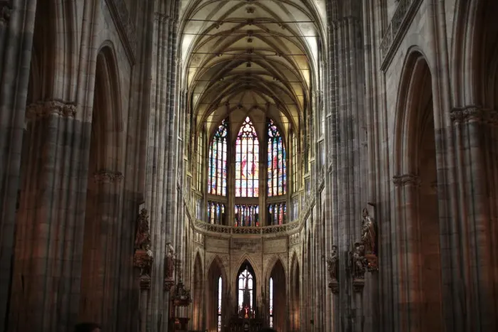Framed Print : The nave of St Vituss Cathedral, Prague, Czech Republic, Europe Framed Print : The nave of St Vituss Cathedral, Prague, Czech Republic, Europe