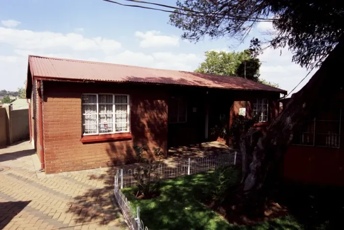 Framed Print : Nelson Mandelas house Framed Print : Nelson Mandelas house