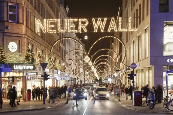Framed Print : Neuer Wall street with Christmas decoration, Hamburg, Hanseatic City, Germany, Europe Framed Print : Neuer Wall street with Christmas decoration, Hamburg, Hanseatic City, Germany, Europe