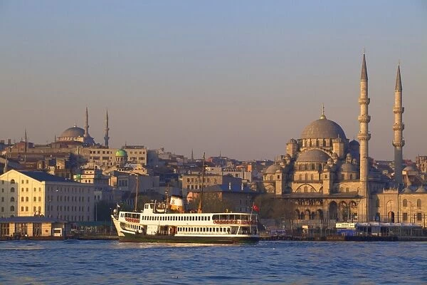 New Mosque, Golden Horn, Istanbul, Turkey, Europe