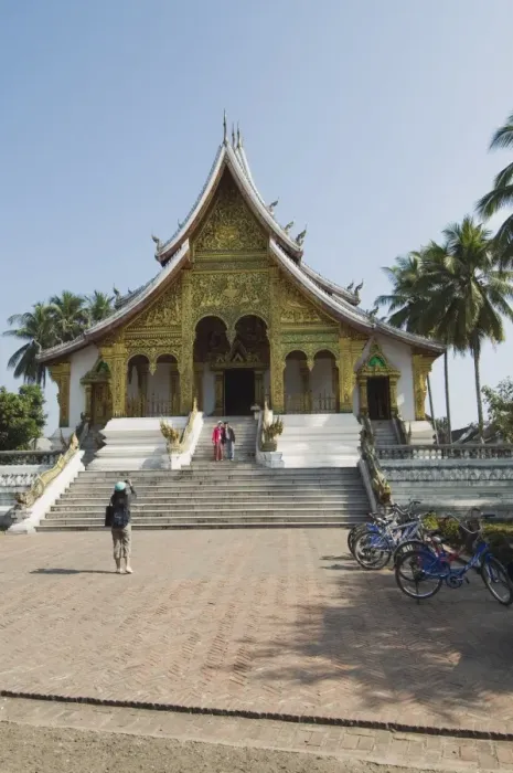Framed Print : New Pavilion to house the Prabang standing Buddha statue, Royal Palace Framed Print : New Pavilion to house the Prabang standing Buddha statue, Royal Palace