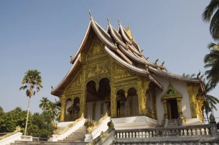 Framed Print : New Pavilion to house the Prabang standing Buddha statue, Royal Palace Framed Print : New Pavilion to house the Prabang standing Buddha statue, Royal Palace