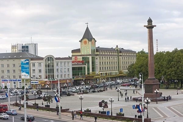 New shopping centre in the city centre, Ploshchad Pobedy (Pobedy Square)