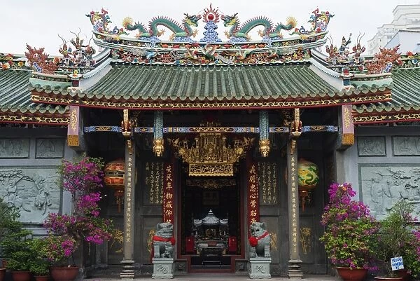 Nghia An Hoi Quan Pagoda, Cholon, Ho Chi Minh City (Saigon), Vietnam, Indochina, Southeast Asia