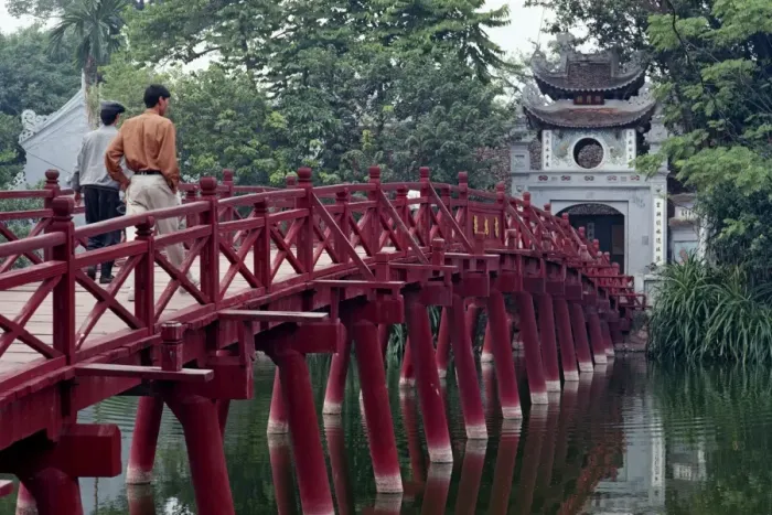 Framed Print : Ngoc Son Temple bridge Framed Print : Ngoc Son Temple bridge