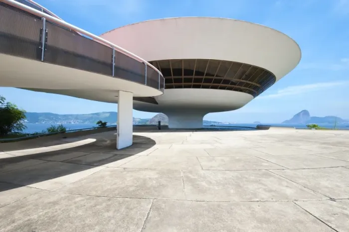 Framed Print : Niemeyer Museum of Contemporary Arts, Niteroi, Rio de Janeiro, Brazil, South America Framed Print : Niemeyer Museum of Contemporary Arts, Niteroi, Rio de Janeiro, Brazil, South America