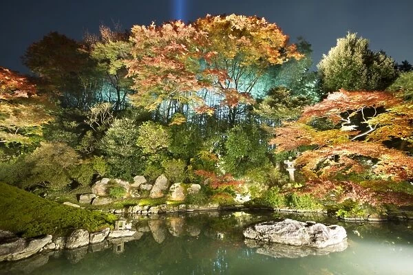 Night illuminations of temple gardens, Shoren-in temple, Southern Higashiyama, Kyoto