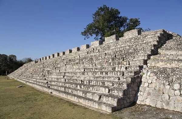 Nohochna (Large House), Edzna, Mayan archaeological site, Campeche, Mexico, North America