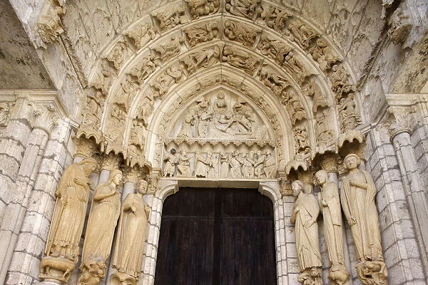 North gate, Chartres cathedral, UNESCO World Heritage Site, Chartres, Eure-et-Loir