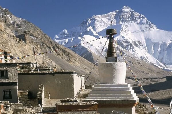 North side of Mount Everest (Chomolungma), from Rongbuk monastery, Himalayas
