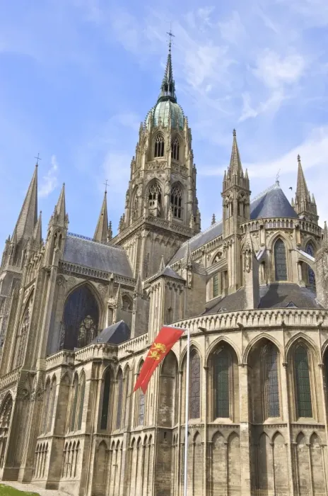 Framed Print : Notre Dame Cathedral, Norman, built in the 12th century, Bayeux, Calvados