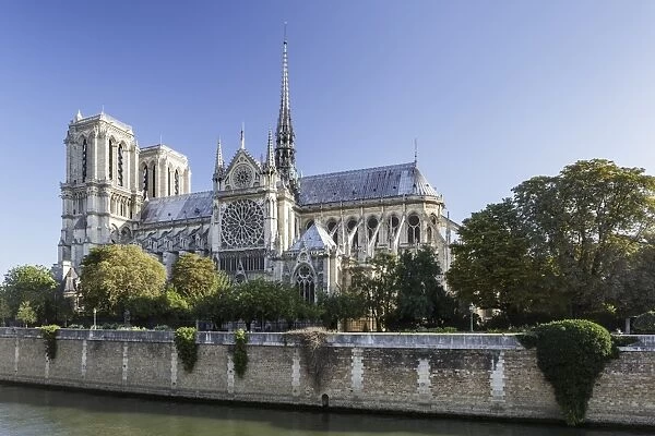 Notre Dame de Paris Cathedral and the River Seine, Paris, France, Europe
