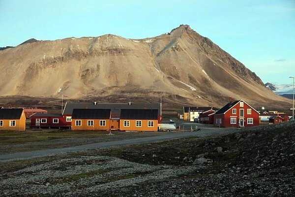 Ny Alesund, the most northerly settlement in the world, a base for international scientists, Svalbard, Norway, Scandinavia, Europe