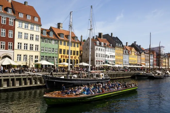 Framed Print : Nyhavn, Copenhagen, Denmark, Scandinavia, Europe Framed Print : Nyhavn, Copenhagen, Denmark, Scandinavia, Europe