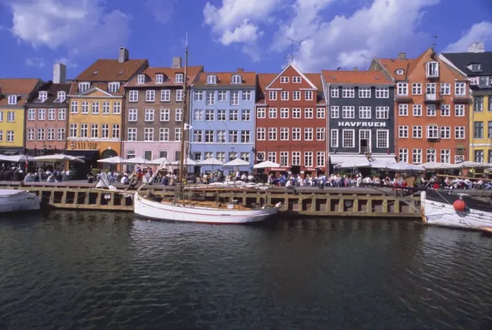 Framed Print : Nyhavn, or new harbour, busy restaurant area, Copenhagen, Denmark, Scandinavia, Europe Framed Print : Nyhavn, or new harbour, busy restaurant area, Copenhagen, Denmark, Scandinavia, Europe