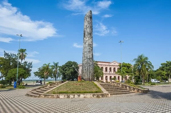 Obelisk in front of the pink Cabildo, Museum of the National Congress in Asuncion, Paraguay, South America