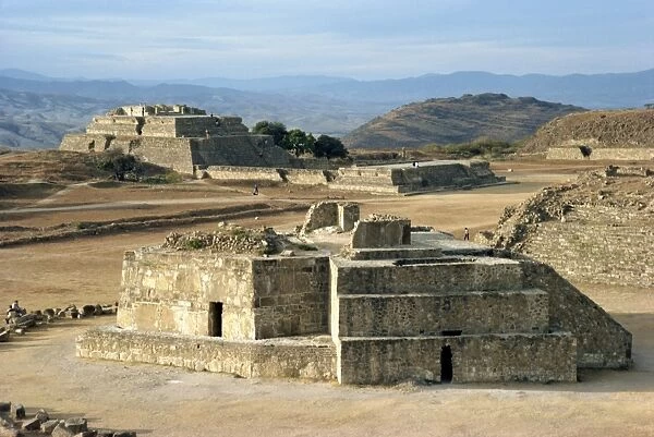 Observatory and System 4 at Monte Alban