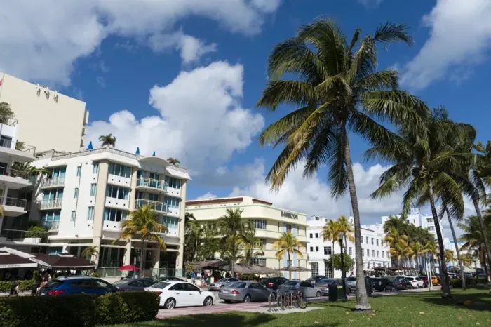 Framed Print : Ocean Drive, South Beach, Miami Beach, Florida, United States of America, North America Framed Print : Ocean Drive, South Beach, Miami Beach, Florida, United States of America, North America