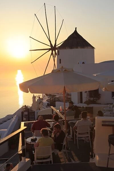 Oia, Santorini, Cyclades Islands, Greek Islands, Greece, Europe