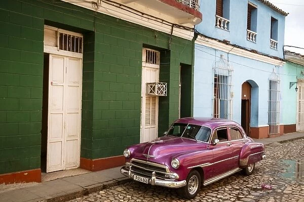 Old American vintage car, Trinidad, Sancti Spiritus Province, Cuba, West Indies, Caribbean