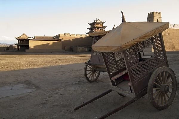 Old Chinese carriage, Jiayuguan Fort, Jiayuguan, Gansu, China, Asia