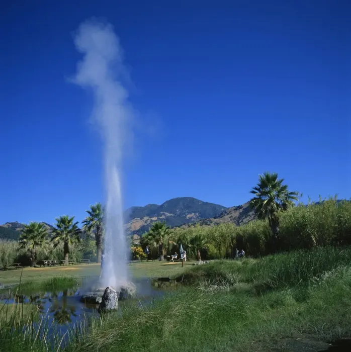 Framed Print : The Old Faithful Geyser at Calistoga Framed Print : The Old Faithful Geyser at Calistoga