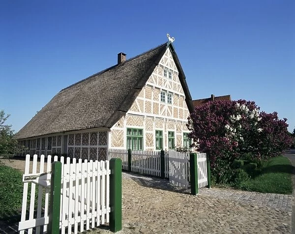 Old farmhouse near Stade