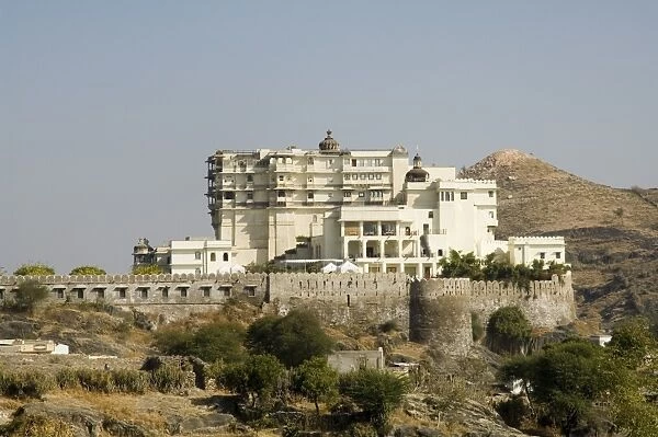 Old fort of Devi Gath (Devi Garh) now a heritage hotel