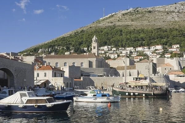 The old harbour of the Old City, Dubrovnik, UNESCO World Heritage Site, Croatia, Europe